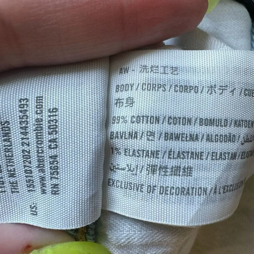 Abercrombie The Crop Wide Leg Ultra High Rise Jeans - Picture 6 of 6